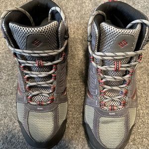 Columbia boots